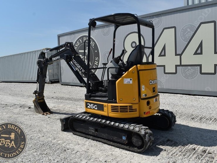 2020-deere-26g-image-15