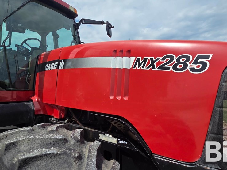 2003-case-ih-285-image-15