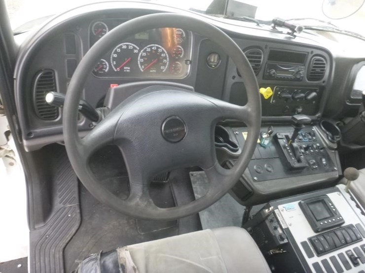 2014-tymco-600-image-22