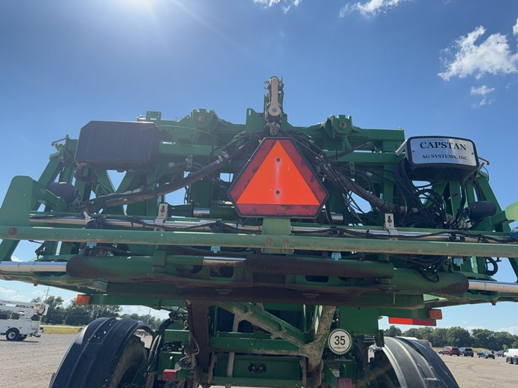 2016-john-deere-r4038-image-47