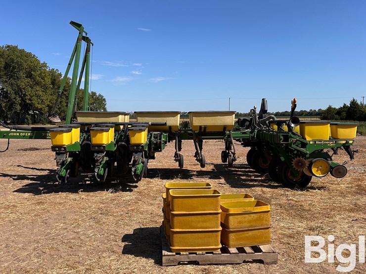 john-deere-7200-image-8