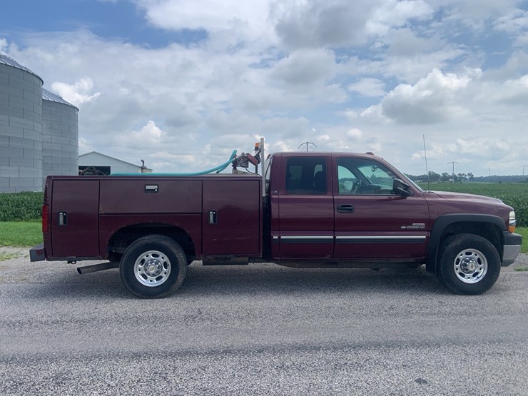 2001-chevrolet-2500hd-image-12