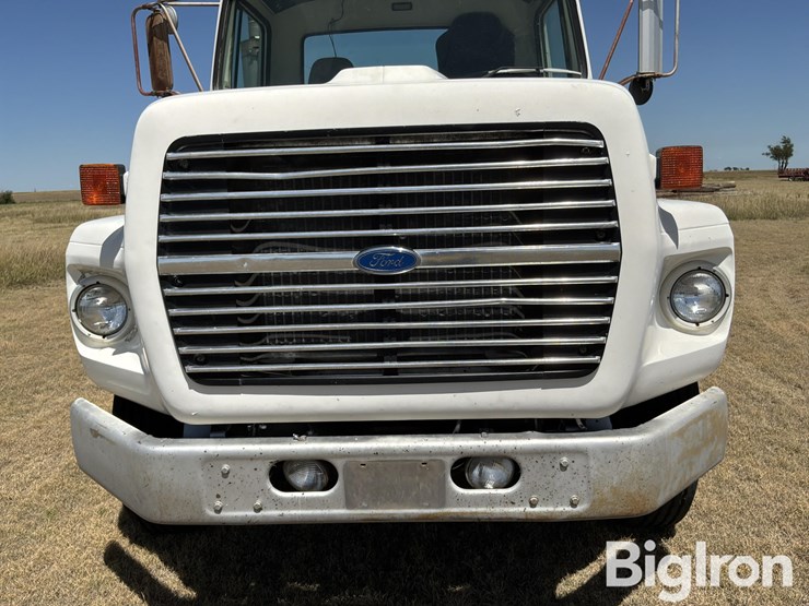 1987-ford-l9000-image-10