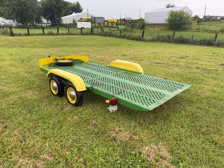 tilt-deck-trailer-image-3