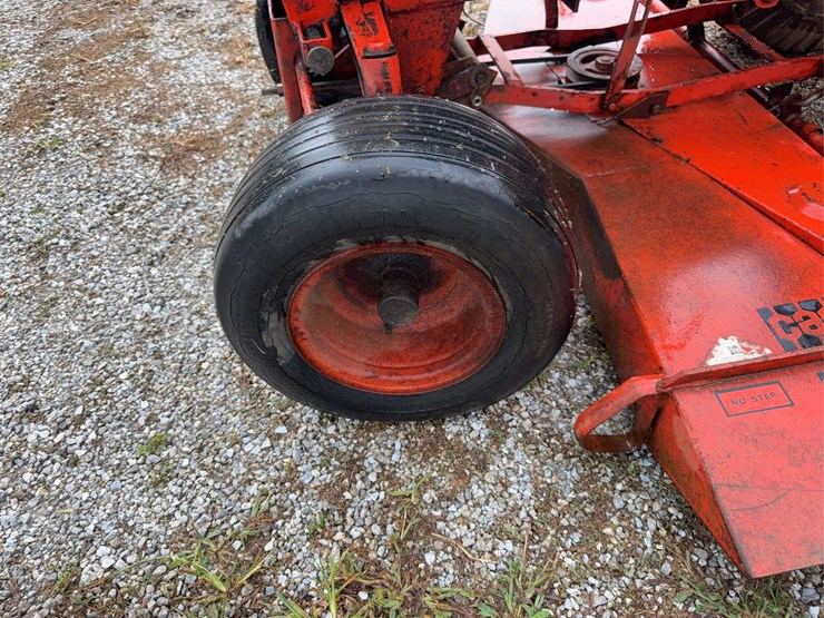case-446-garden-tractor-image-27