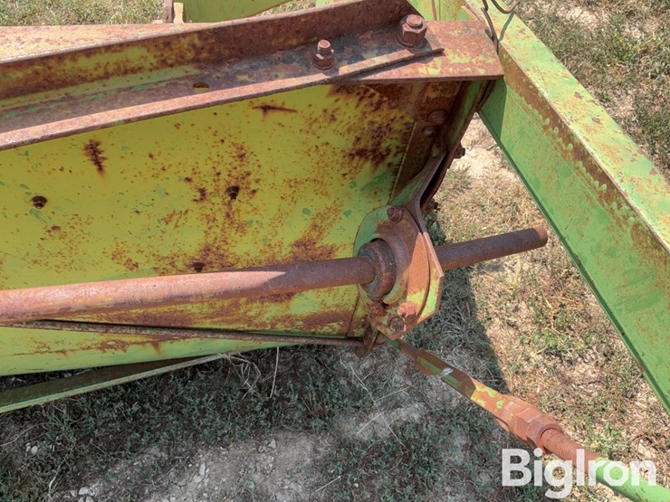 john-deere-14-image-12