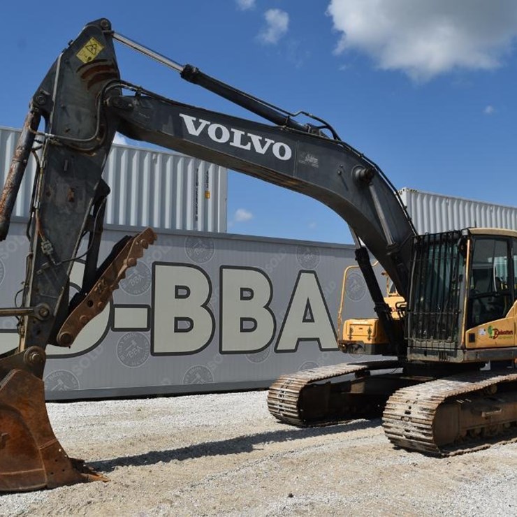 2008 VOLVO EC240CL
