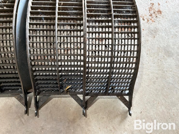 case-ih-large-wire-concaves-image-11