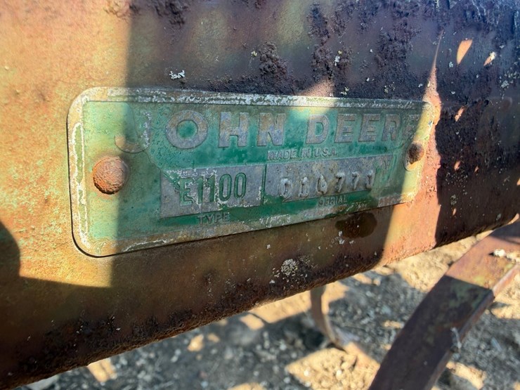 john-deere-1100-image-26