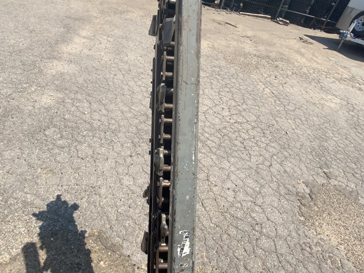 ditch-witch-c24x-image-10