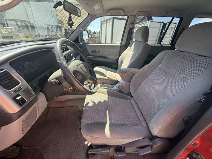 2001-mitsubishi-montero-sport-image-42