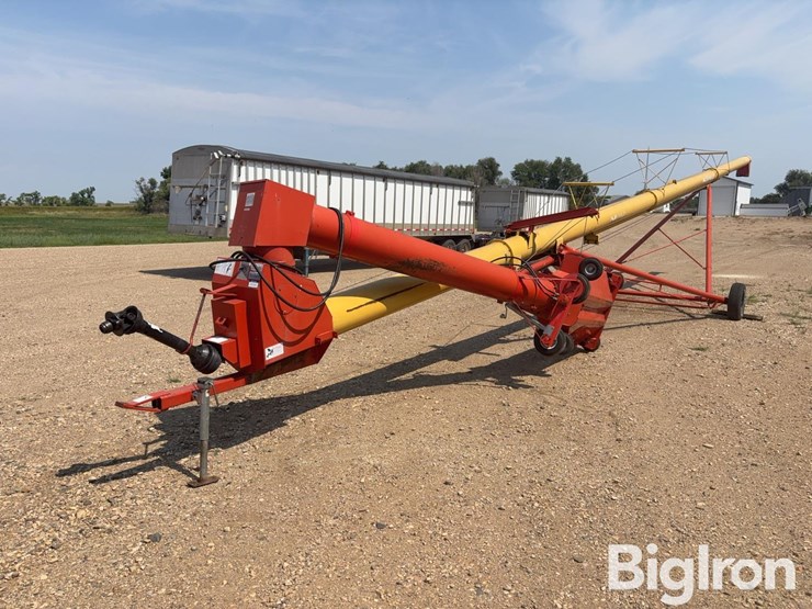 westfield-mk130-71-swing-hopper-grain-auger-image-1