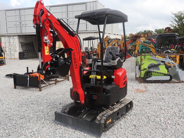 #1084-•-mini-excavator--sdee22-image-2