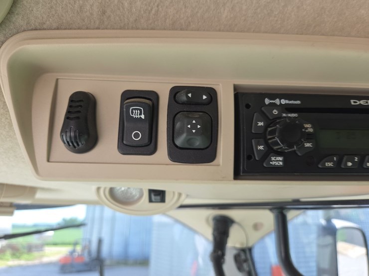 john-deere-s680-image-83