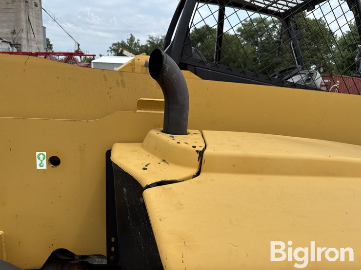 2005-caterpillar-th360b-image-17