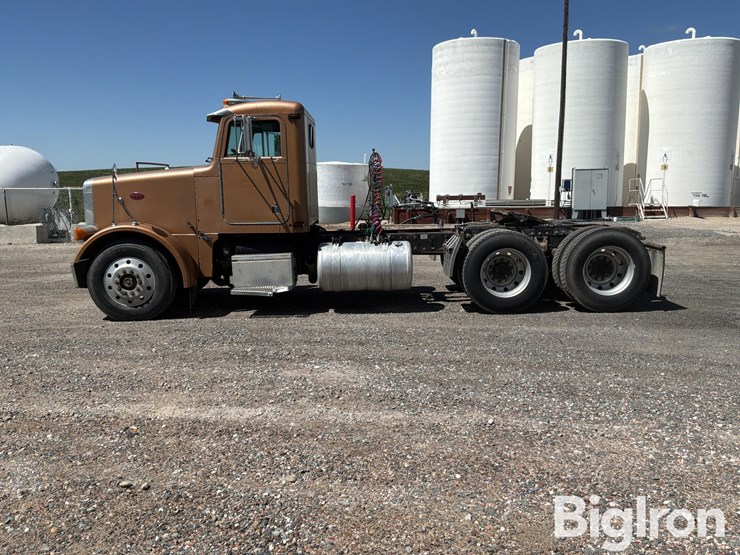 1992-peterbilt-378-image-8