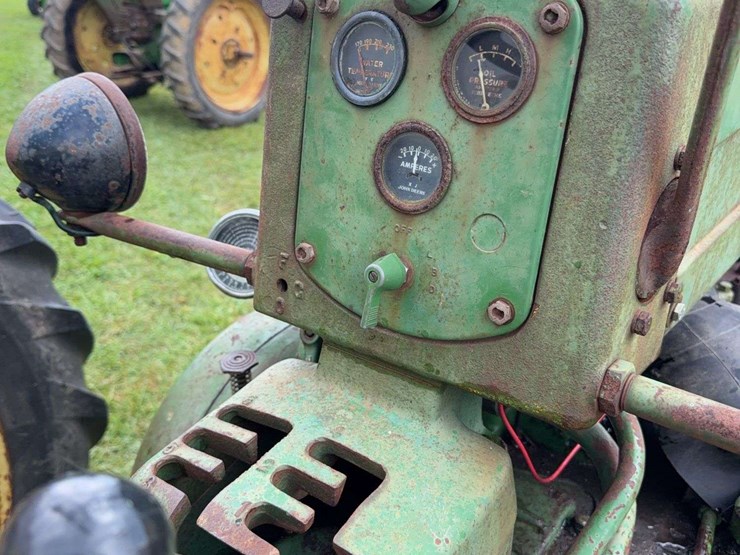 john-deere-50-image-34