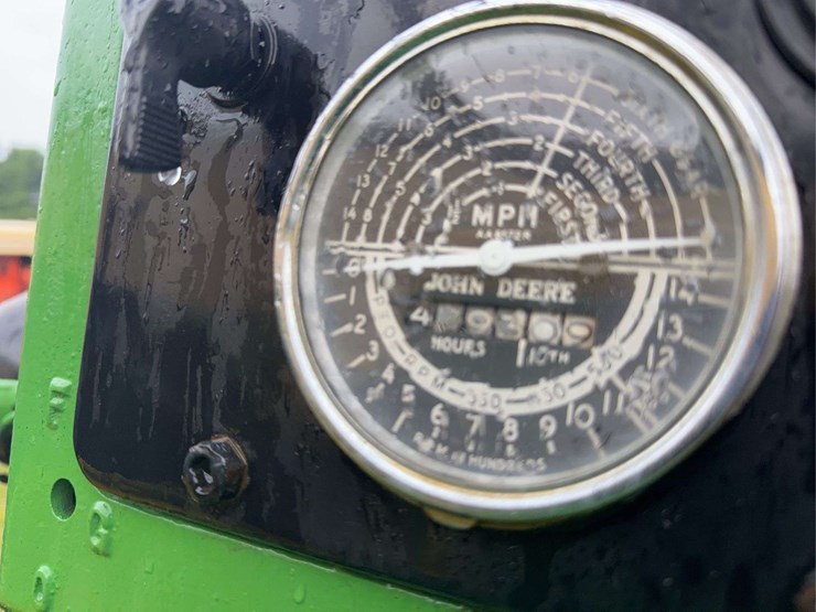 john-deere-620-image-38
