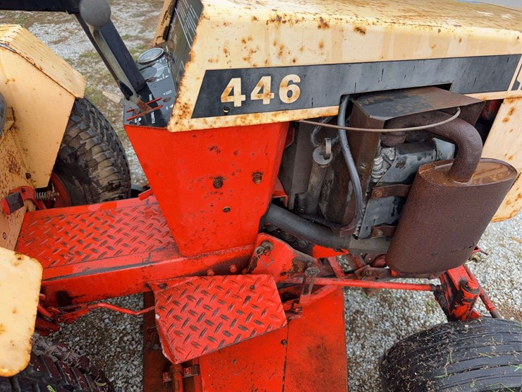 case-446-garden-tractor-image-11