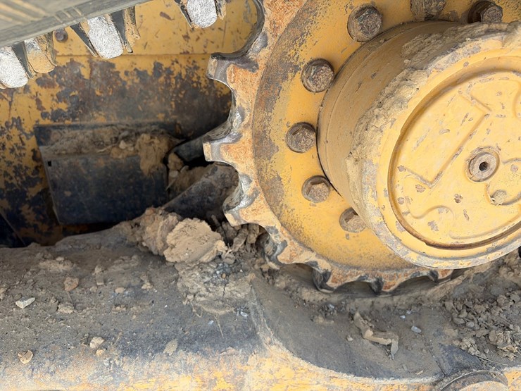 2012-caterpillar-279c2-image-8
