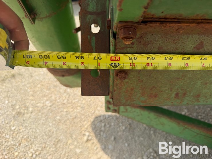 john-deere-68-image-13