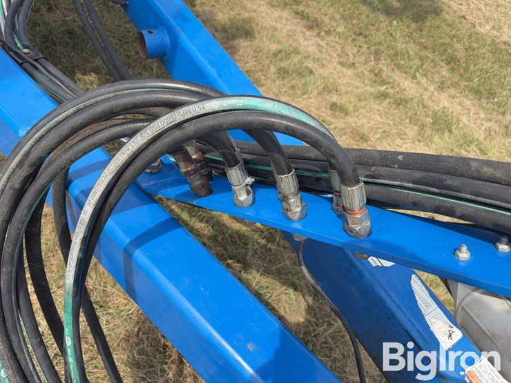 2012-landoll-6230-36-image-11