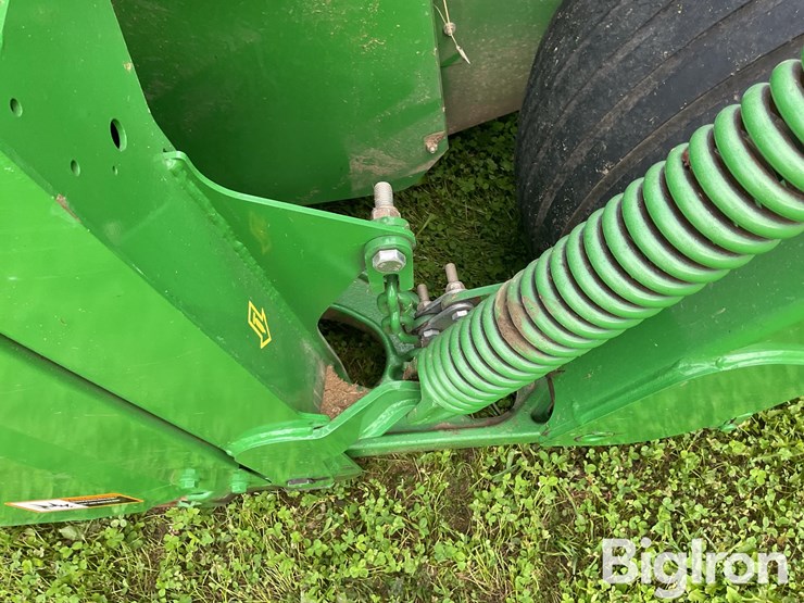 john-deere-630-image-18