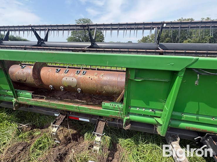 john-deere-630-image-13