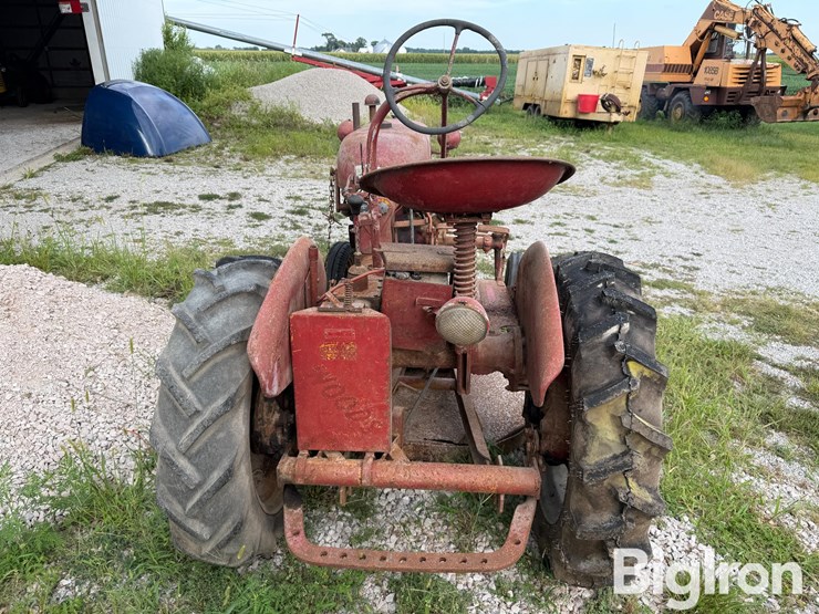 1949-international-cub-image-6