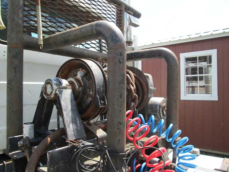 1993-mack-rd688s-image-16