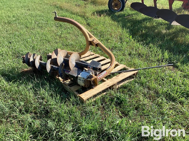 post-hole-digger-image-3