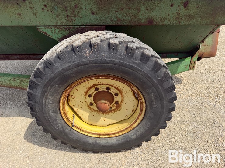 john-deere-68-image-19