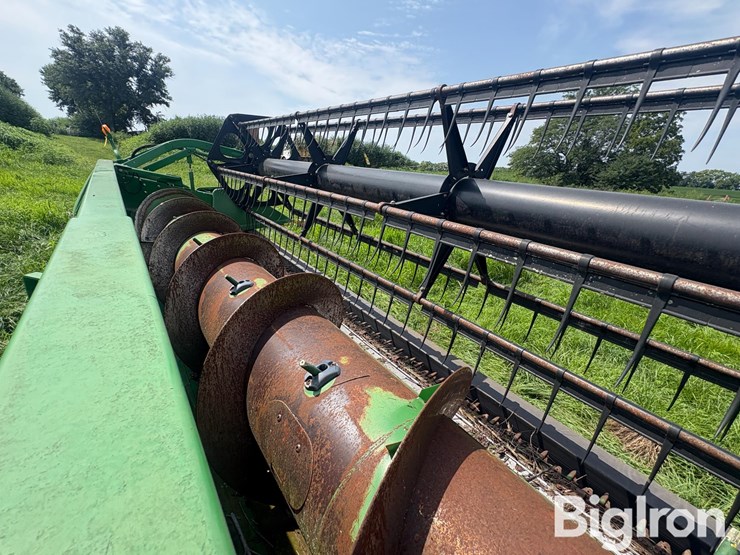 john-deere-630-image-19