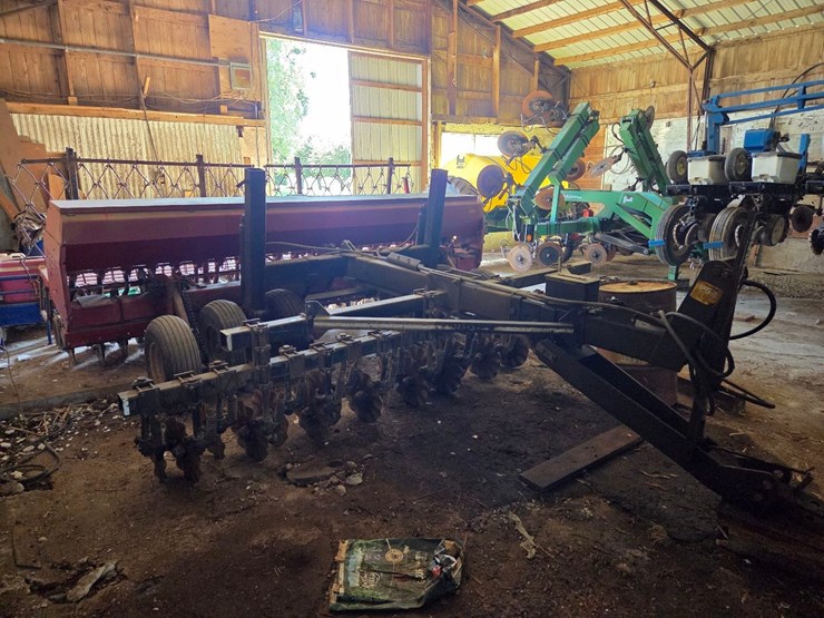 case-ih-5400-image-1
