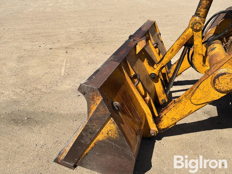 john-deere-310-image-12