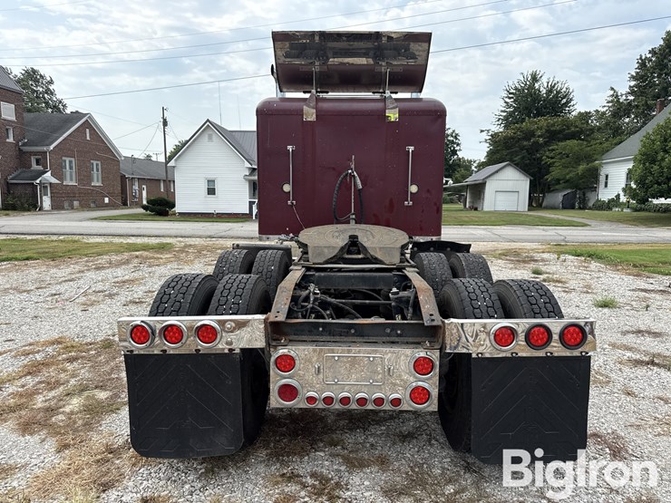 1987-peterbilt-359-image-6