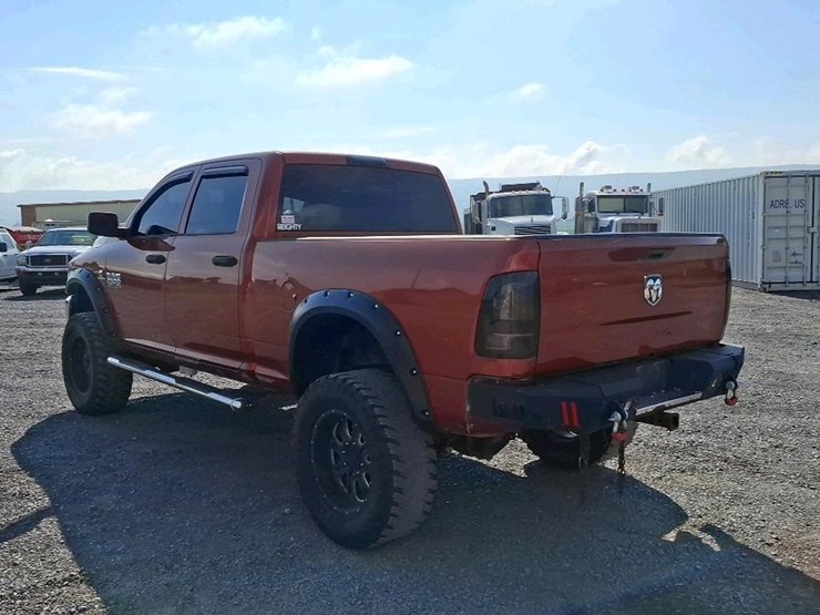 2013-dodge-2500-image-3