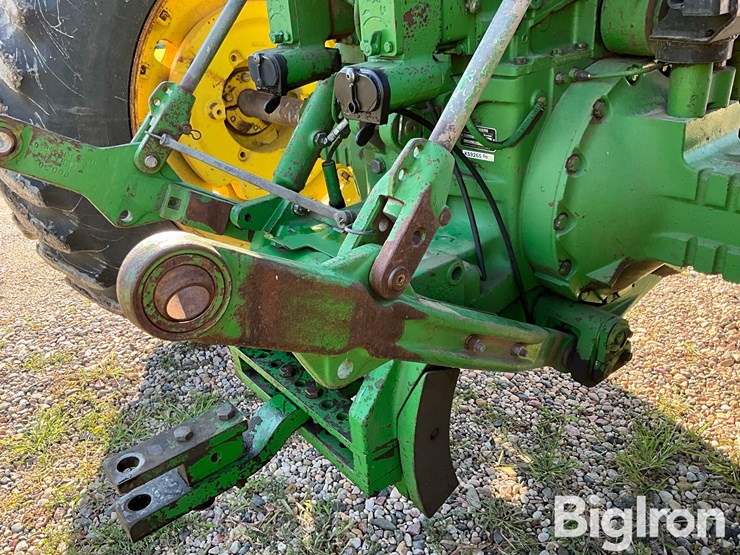 1987-john-deere-4650-image-18