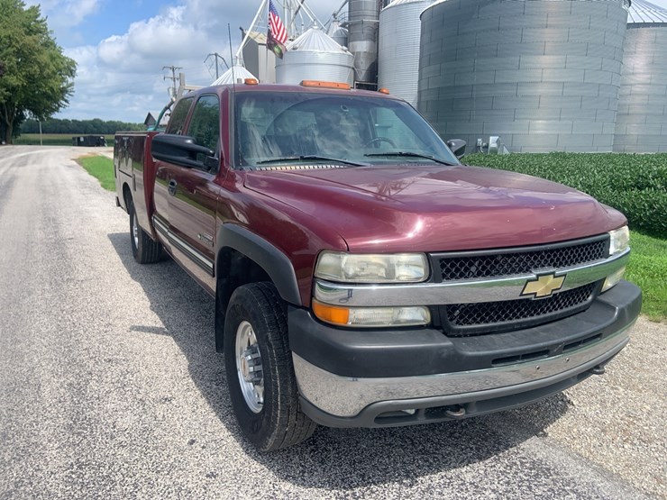 2001-chevrolet-2500hd-image-17