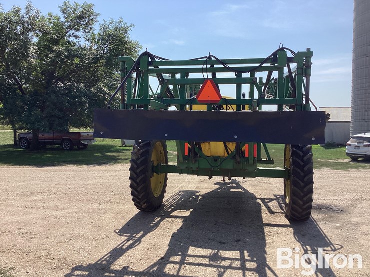 2002-summers-80'-pull-type-sprayer-image-6