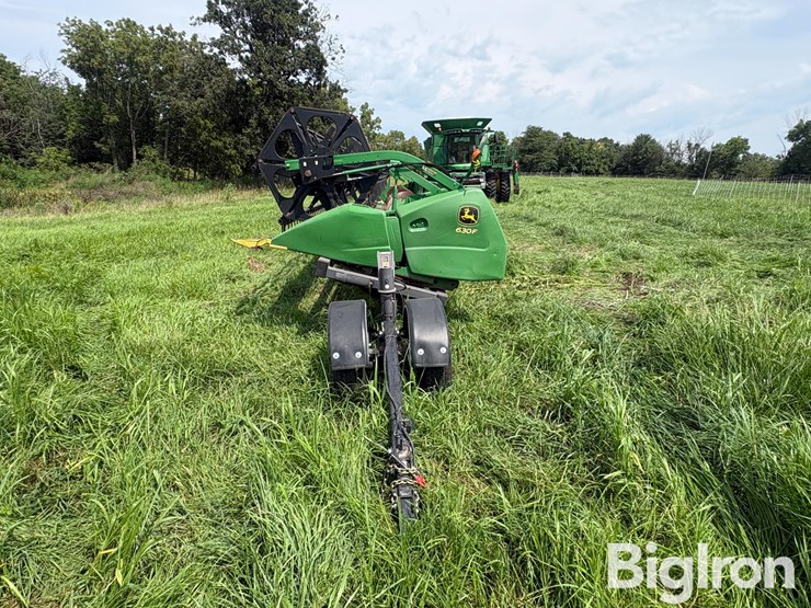 john-deere-630-image-2