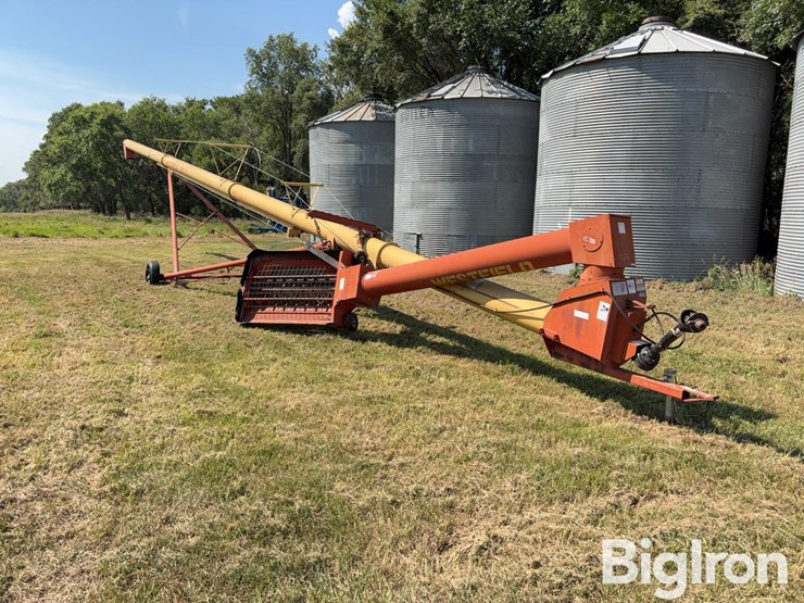 westfield-mk130-71-13"x71'-swing-hopper-grain-auger-image-1