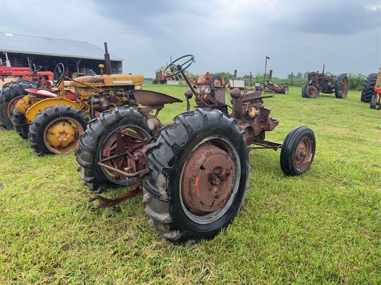 case-parts-tractor-image-4