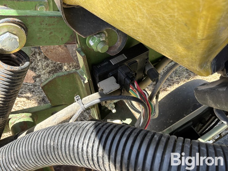 john-deere-7100-image-14