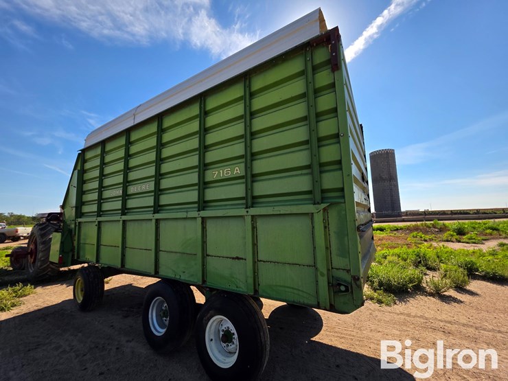 john-deere-716a-image-7