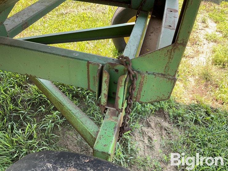 john-deere-1065-image-19