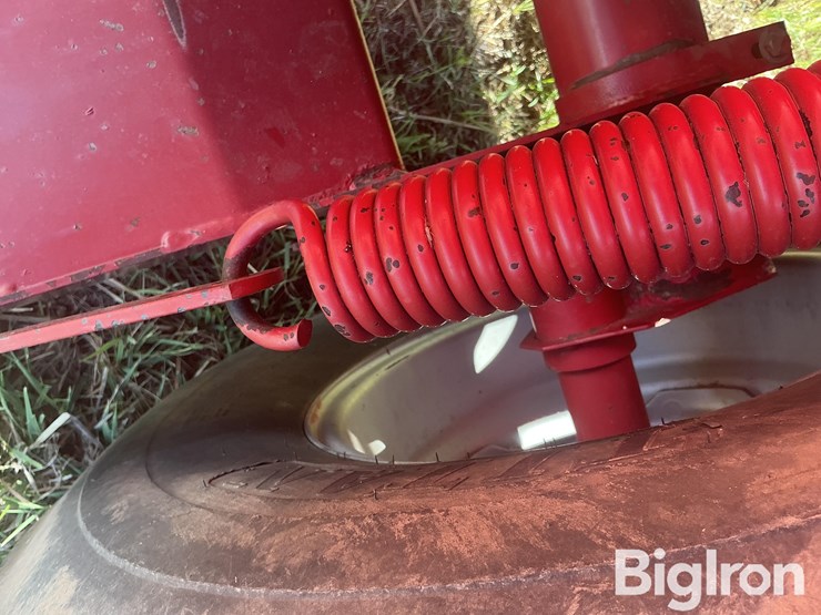 case-ih-rbx561-image-16
