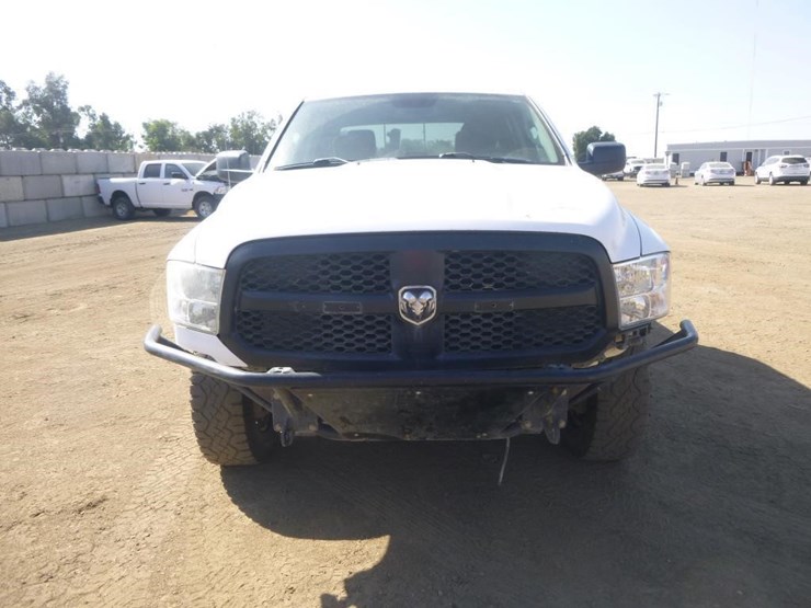 2016-dodge-1500-image-22