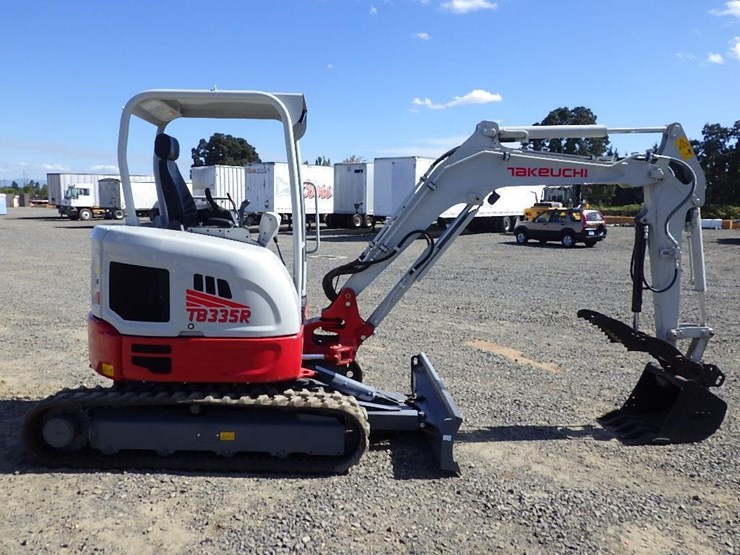 takeuchi-tb335r-image-6