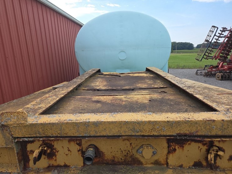 1953-rogers-lowboy-image-3
